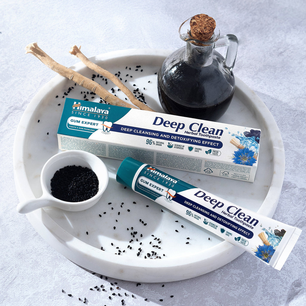 Himalaya Gum Expert Deep Clean Herbal Toothpaste - 75 ml
