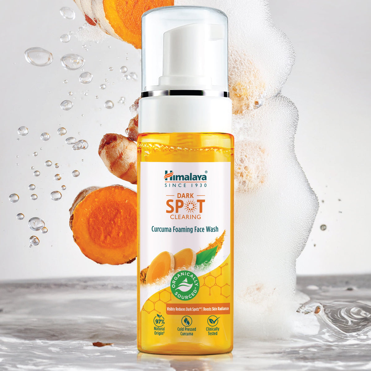 Himalaya Dark Spot Clearing Curcuma Foaming Face Wash